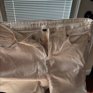 American Eagle Cream Jeans